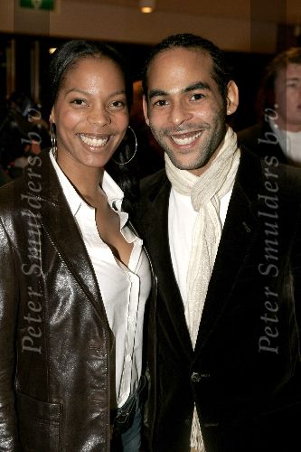 Den Bosch 19 december 2004
Premiere de Jantjes in de Parade
Carolina Dijkhuizen met Ivan Chandro