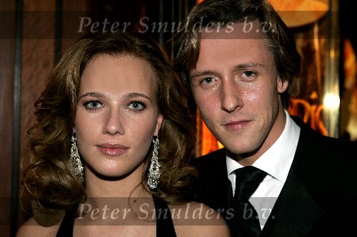 Amsterdam 13 december 2004
Premiere Floris in Tuschinski in Amsterdam.
Daan Schuurmans met Jennifer Hoffman
