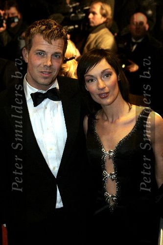 Amsterdam 13 december 2004
Premiere Floris in Tuschinski in Amsterdam.
Myrianne v Reeden en Dennis Raven