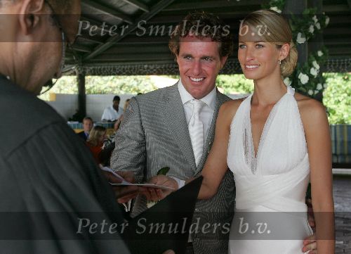 Curacao 30 December 2004
Trouwen Edwin Smulders met Anouk Voorveld