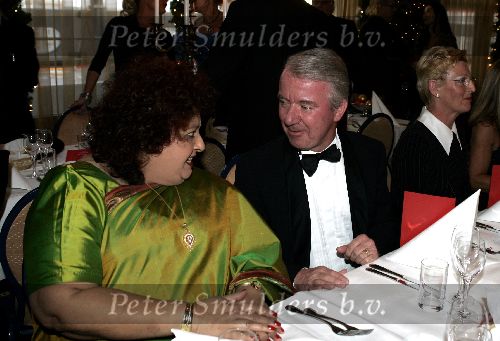 Scheveningen 13 december 2004
Society lunch Holland casino.
Han in t Veld en ambassadeur Zuid Afrika