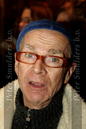 Amsterdam 21 december 2004
Premiere Kertciruc in Carre.
Henk v Ulsen met  muts