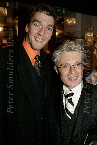 Amsterdam 21 december 2004
Premiere Kertciruc in Carre.
Jacques d Ancona  met vriend Hans