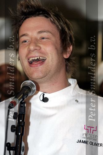 Amsterdam 14 december 2004
Opening restaurant Fifteen van Jamie Oliver in Amsterdam.
Jamie Oliver