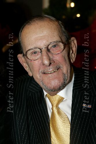 Amsterdam 21 december 2004
Premiere Kertciruc in Carre.
Joop doderer