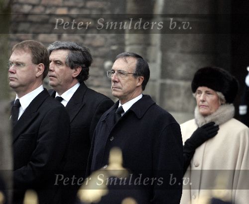 Delft 11 december 2004
Begrafenis Prins Bernhard in Delft.
Laurens Jan Brinkhorst met vrouw