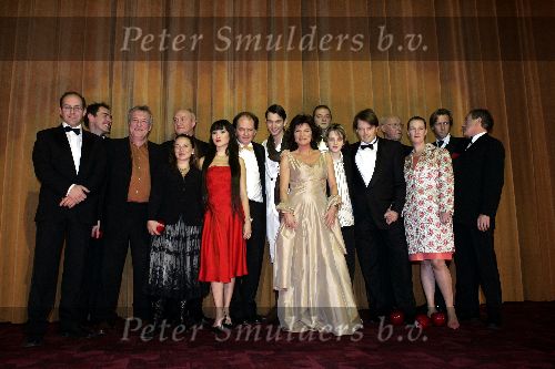Amsterdam 13 december 2004
Premiere Floris in Tuschinski in Amsterdam.
Cast Floris oa Michiel huisman Birgit Schuurman Linda v Dijck