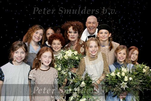 Kaatsheuvel 20 december 2004
Kerstborrel Princess in de efteling.
Edwin Rutten Loekie Knol en Annie