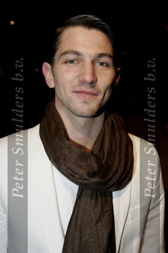 Amsterdam 13 december 2004
Premiere Floris in Tuschinski in Amsterdam.
Michiel huisman