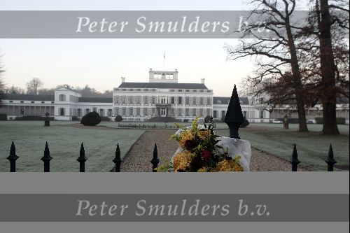 Soestdijk 2 december 2004
Prins Bernhard bij paleis Soestdijk