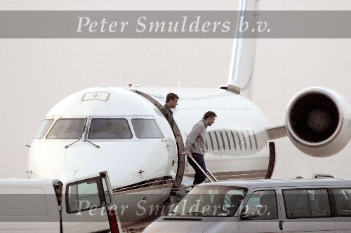 Schiphol Oost 9 december 2004
Robbie Williams arriveert op schiphol Oost
