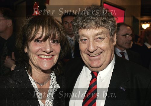 Amsterdam 21 december 2004
Premiere Kertciruc in Carre.
Tonny Eyk met vrouw
Peter Smulders bv