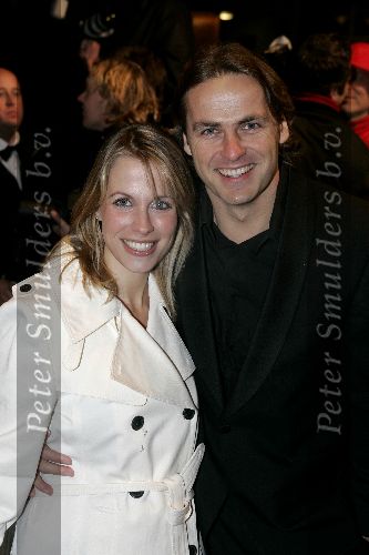 Amsterdam 13 december 2004
Premiere Floris in Tuschinski in Amsterdam.
John Ewbank en Vivian reys
