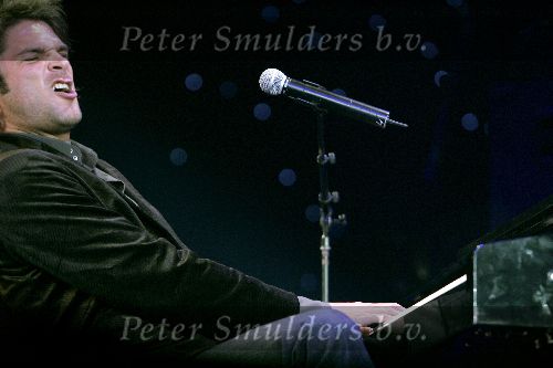 Arnhem 18 november 2004
Ameezingconcert met Carlo Boszhard en Irene Moors in het gelredome.  Xander de Buisonje