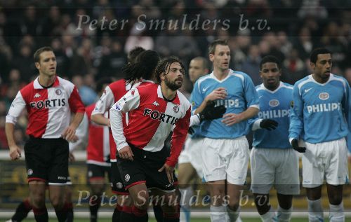 Rotterdam, 11 December 2005 Kompetiewedstrijd seizoen 2005/2006
Feyenoord-PSV, eindstand 1-0
Alexander Ostlund.
