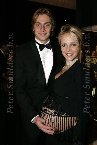 Amsterdam 8 december 2005
VIP avond miljonairs fair in Rai.
Een zwangere Alwien Tulner met haar vriend