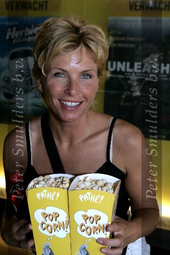 Amsterdam 19 juni 2005
Premiere de Cameleon in pathe arena.
Anita Witzier