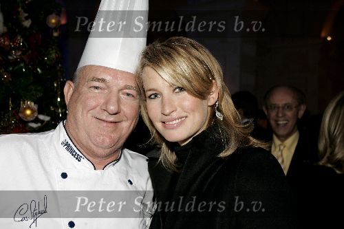 Amsterdam 19 december 2005
Kerst borrel Princess in amstel hotel.
Cas Spijkers en Anouk Smulders