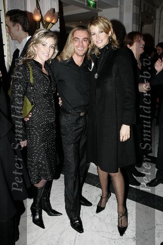 Amsterdam 19 december 2005
Kerst borrel Princess in amstel hotel.
Brigitte Nijman Tom Sebastian en Anouk Smulders