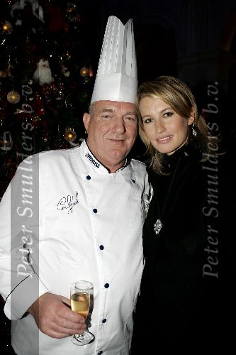Amsterdam 19 december 2005
Kerst borrel Princess in amstel hotel.
Cas Spijkers en Anouk Smulders