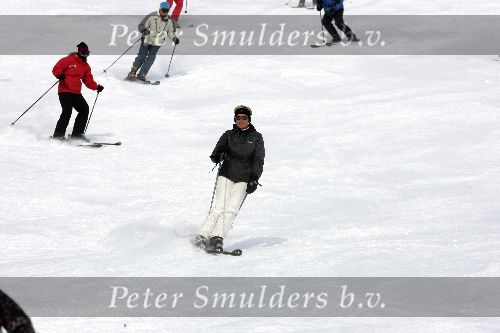 Serfhaus 29 december 2005
Caroline Tensen met Peter Gallas  op skivakantie.