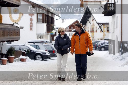 Serfhaus 29 december 2005
Caroline Tensen met Peter Gallas  op skivakantie.