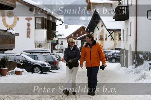Serfhaus 29 december 2005
Caroline Tensen met Peter Gallas  op skivakantie.