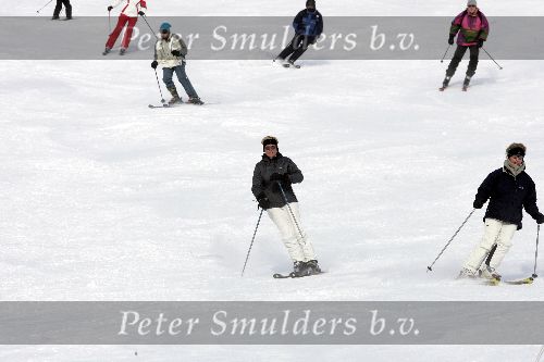 Serfhaus 29 december 2005
Caroline Tensen met Peter Gallas  op skivakantie.