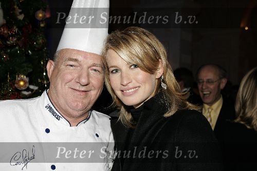 Amsterdam 19 december 2005
Kerst borrel Princess in amstel hotel.
Anouk Smulders en Cas Spijkers