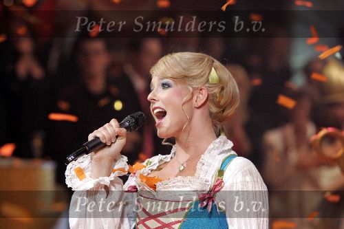 Aalsmer 12 december 2005
Dancing with the stars.
Chantal Janzen