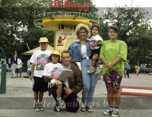 Wassenaar, 4 Juli 1990
Kinderfeest in Duinrel met Connie Breukhoven, Hans Breukhoven hun 4 kinderen