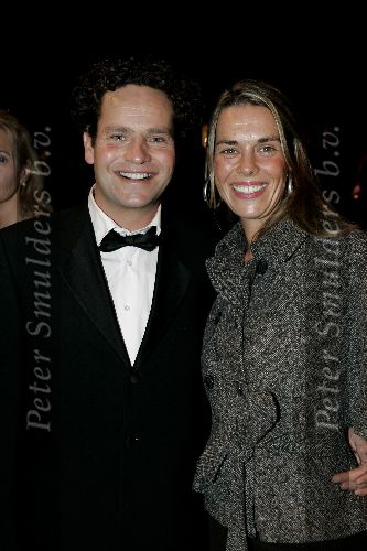 Amsterdam 8 december 2005
VIP avond miljonairs fair in Rai.
Dirk Zeelenberg met vriendin