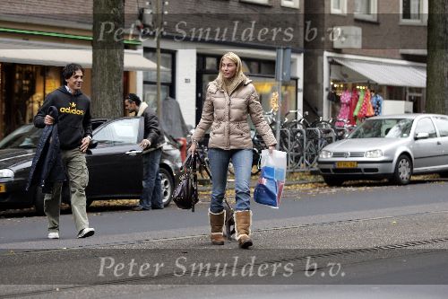 Amsterdam 3 december 2005
Ellemieke Vermolen met Jose Fortes Rodriges in Amsterdam.