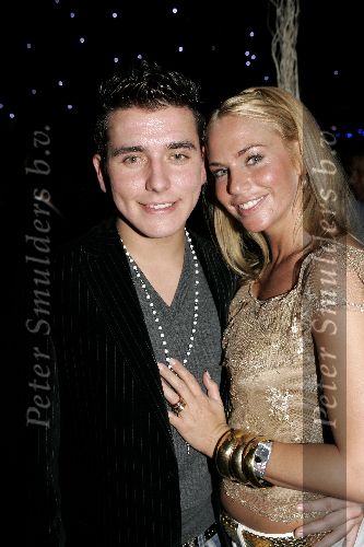 de Kwakel 23 december 2005
Kerstborrel Gerard Joling.
Jan Smit met Ellemieke Vermolen