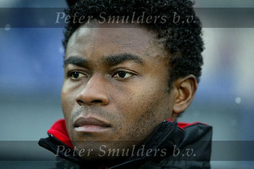 Rotterdam, 11 December 2005 Kompetiewedstrijd seizoen 2005/2006
Feyenoord-PSV, eindstand 1-0
Eric Addo op de reservebank
