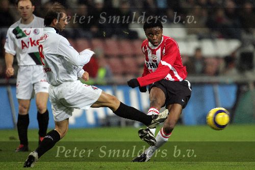 Eindhoven, 20 December 2005 Wedstrijd Bekerkompetitie tussen PSV-FC Twente
Eric Addo
© Foto Bart Bel