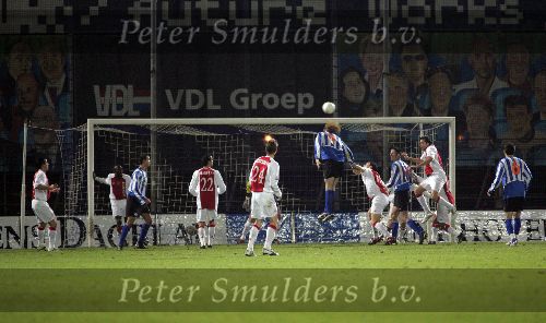 Eindhoven, 22 December 2005
Wedstrijd voor de GATORADE Cup 1/8 finale
Eindhoven-AJAX, eindstand 1-6
Frank Demouge
