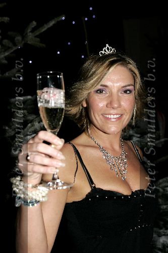 de Kwakel 23 december 2005
Kerstborrel Gerard Joling.
Gallyon v Vessem met champagne