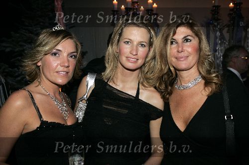 de Kwakel 23 december 2005
Kerstborrel Gerard Joling.
 Anouk Smulders en Gallyon v Vessem