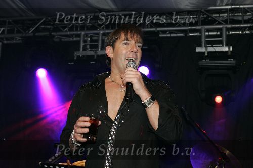 de Kwakel 23 december 2005
Kerstborrel Gerard Joling.
Gerard Joling