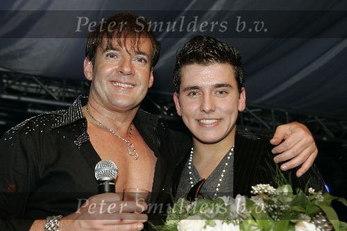 de Kwakel 23 december 2005
Kerstborrel Gerard Joling.
Jan Smit