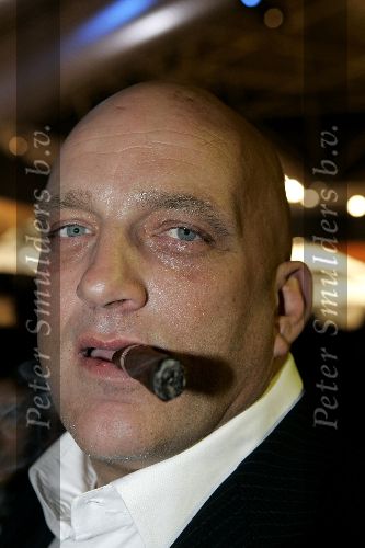 Amsterdam 8 december 2005
VIP avond miljonairs fair in Rai.
Herman de Blijker met sigaar