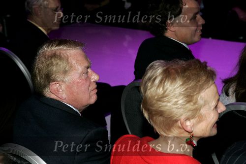 Amsterdam 19 december 2005
Kerst borrel Princess in amstel hotel.
Jaap Blokker met vrouw
Peter Smulders bv
