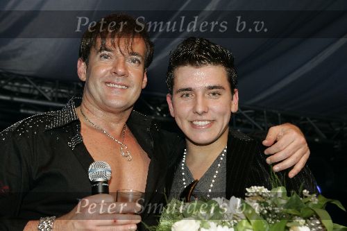 de Kwakel 23 december 2005
Kerstborrel Gerard Joling.
Jan Smit