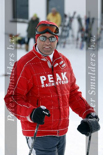 Serfaus 29 december 2005
John v d Heuvel skien in Serfaus