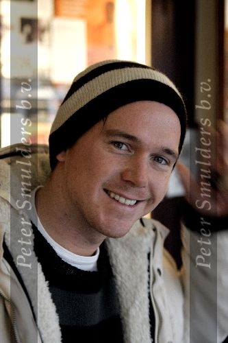Amsterdam 9 december 2005
Presentatie serie van Speijk bij Talpa.
 Johnny de Mol met muts