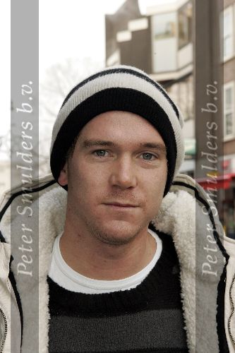 Amsterdam 9 december 2005
Presentatie serie van Speijk bij Talpa.
 Johnny de Mol met muts