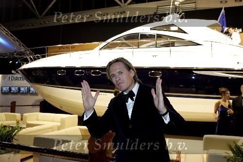Amsterdam 8 december 2005
VIP avond miljonairs fair in Rai. 
Jort kelder