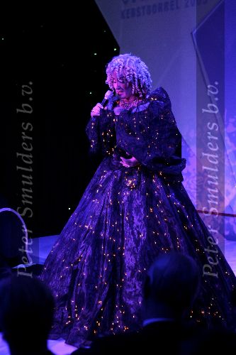 Amsterdam 19 december 2005
Kerst borrel Princess in amstel hotel.
Karin Bloemen