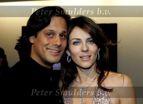 Amsterdam 8 december 2005
VIP avond miljonairs fair in Rai. 
Liz Hurley  met haar verloofde/vriend